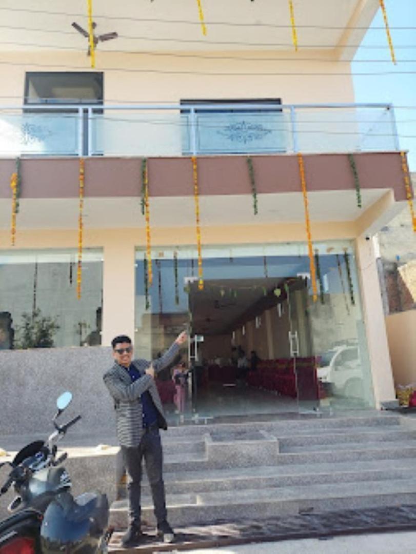 Hotel Shree Vilas Haridwar Ngoại thất bức ảnh